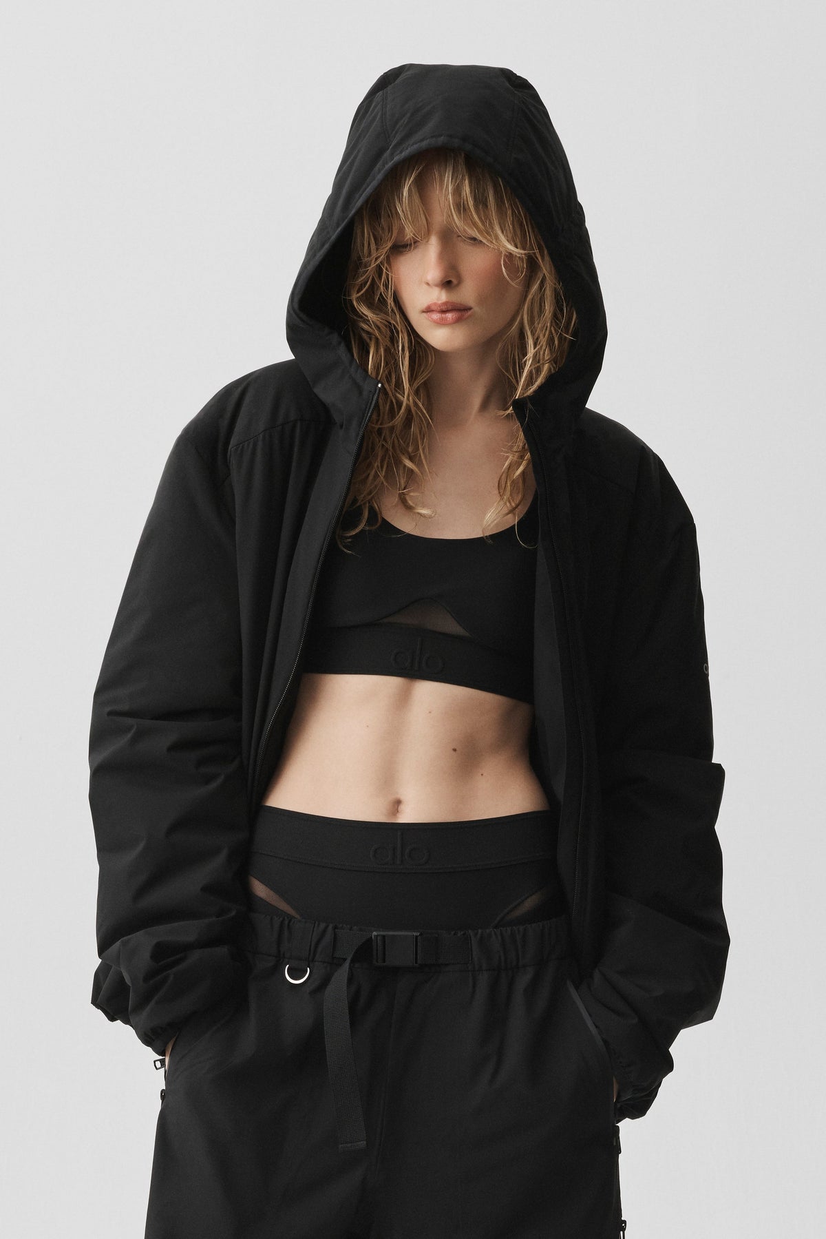 Sweatshirts & Hoodies