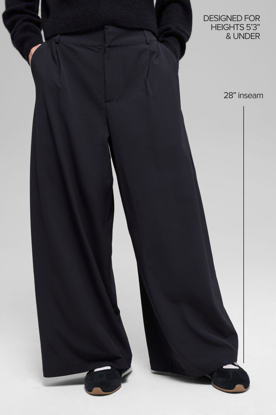 High-Waist Dreamscape Trouser (Short) - Black