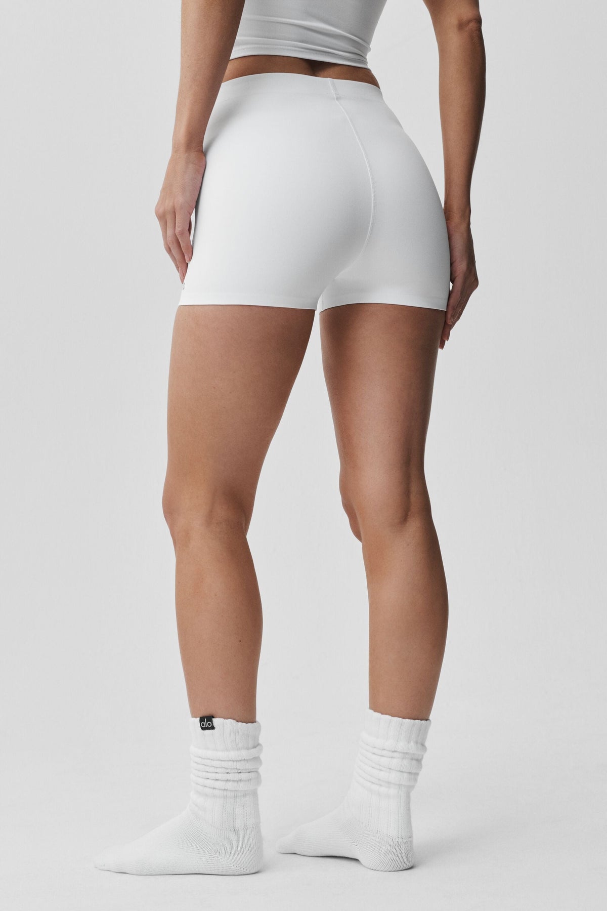 2" ALO Softsculpt Mid-Rise Short - White